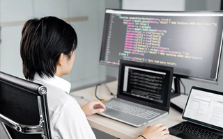大丰 ,php声明和调用变量的符号是什么？